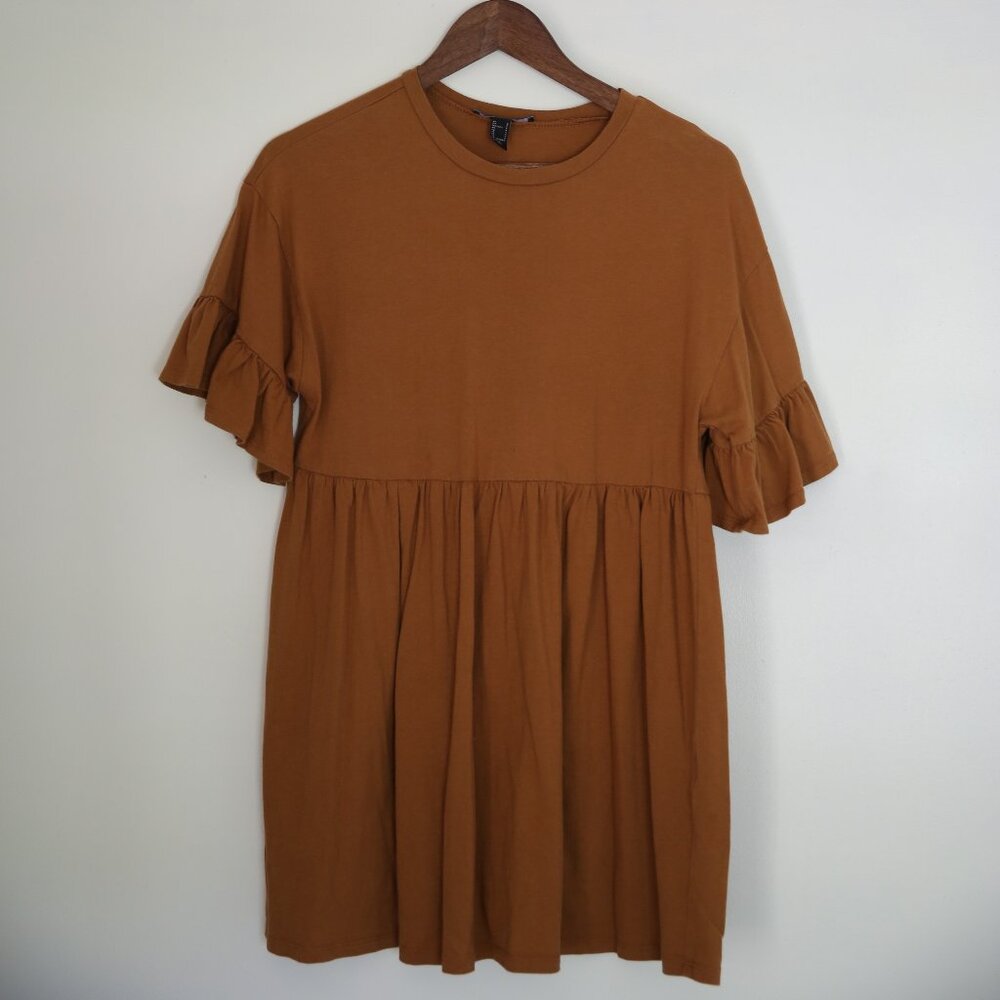 Forever 21 Tshirt w flared sleeves